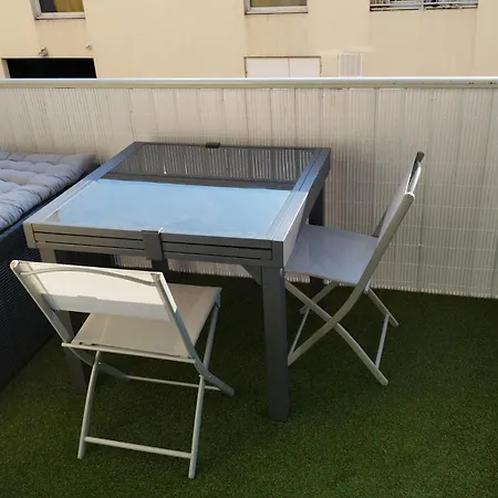 A Vous, 3 Pieces Ile Sud Avec Parking Daire